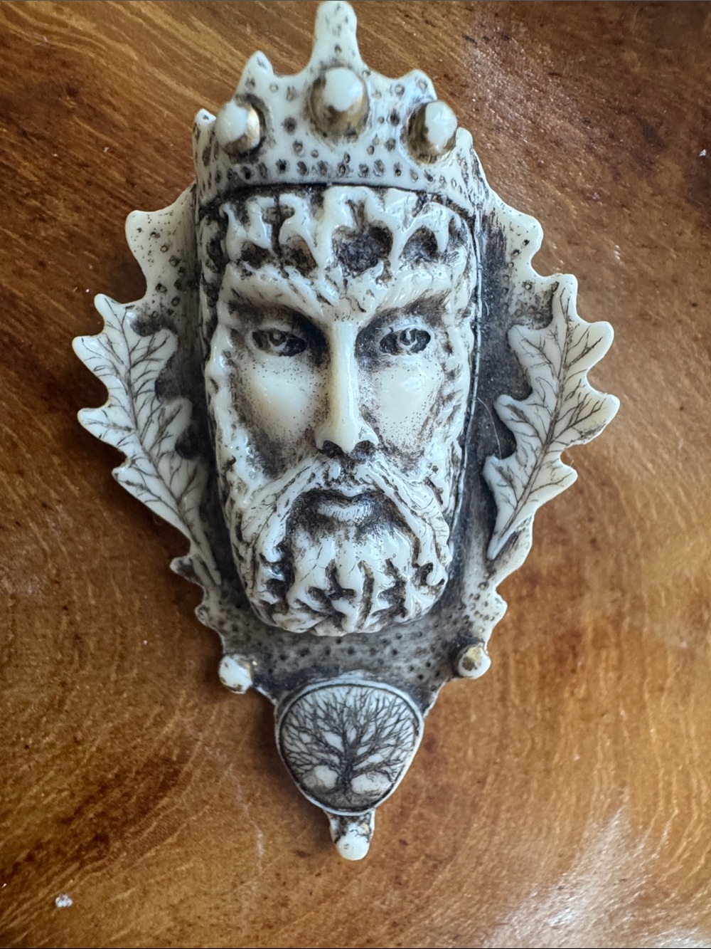 Greenman Pin Brooch Scrimshaw Technique by Rachel Badeau Moosup Valley Designs - Picture 9 of 9